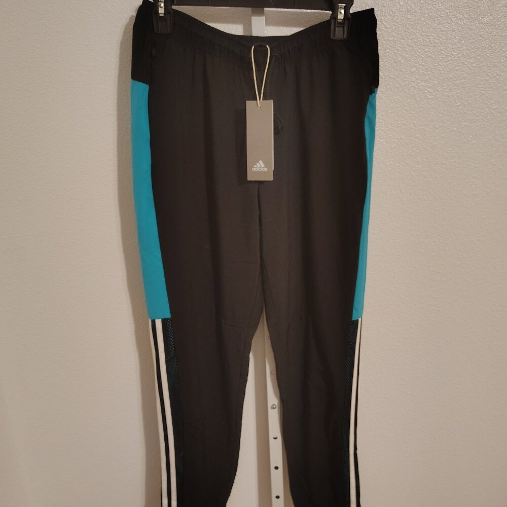 Adidas Women's S2S Wind Pants Track Pants Size Medium NWT Black Polyester